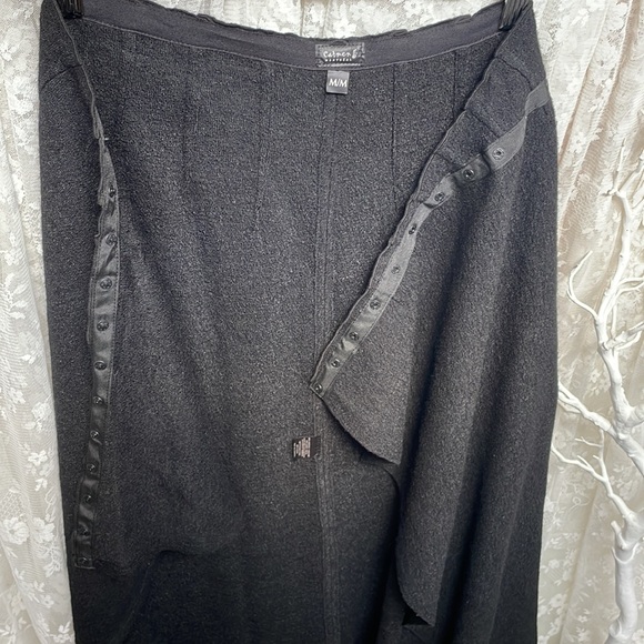 Deep Black Wrap Snap Rare Skirt With Slit or Wrap, Poncho, Cape, Snap Fasteners! - Picture 4 of 10